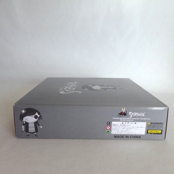 RARE NEW 2005 3” SCARY GIRL MONO BLACK WHITE EDITION DESIGNER VINYL FIGURE SET - Picture 13 of 16